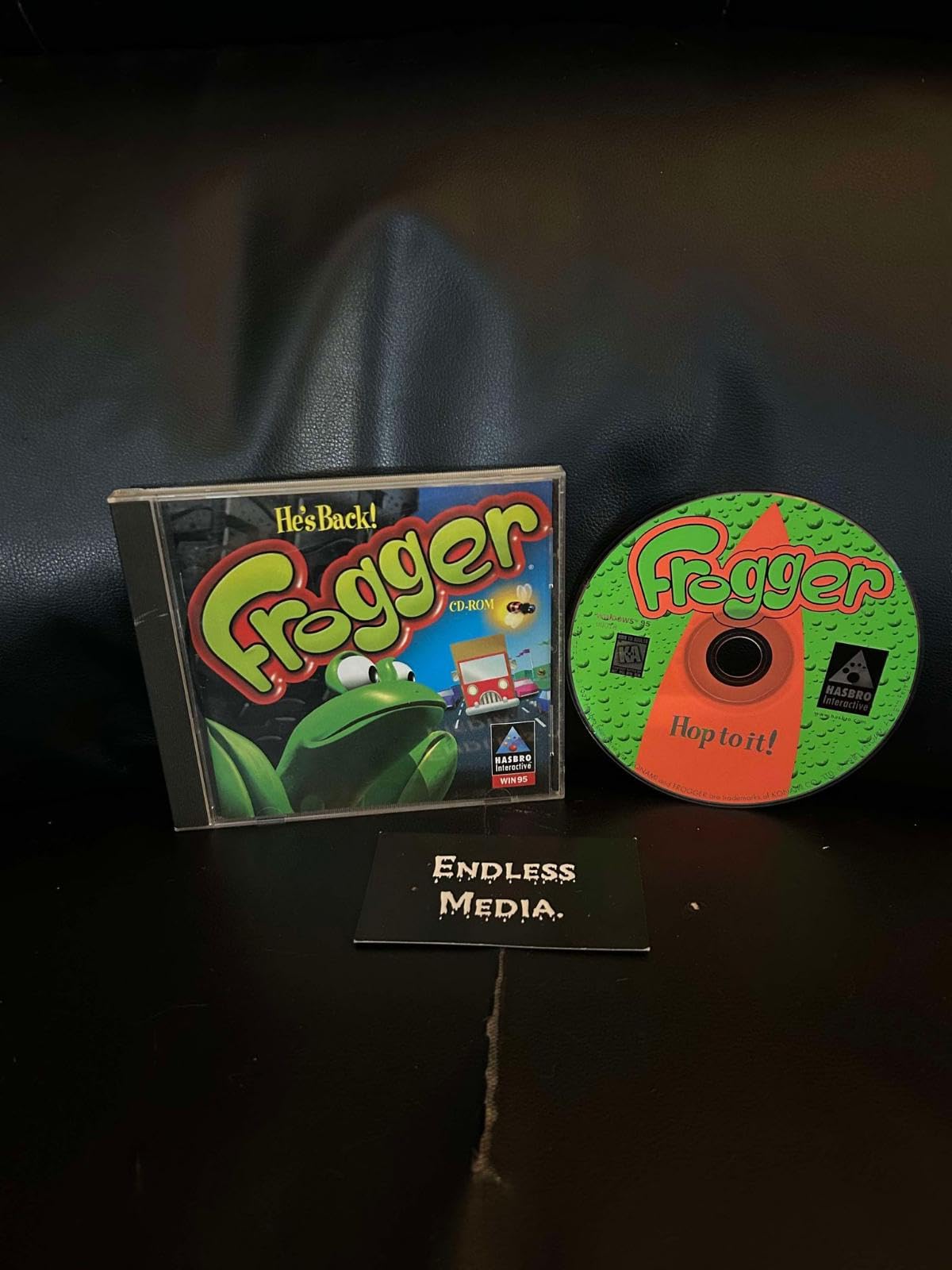 Atari Frogger PC Game (Jewel Case) - Model 04-22233, Classic Arcade Adventure