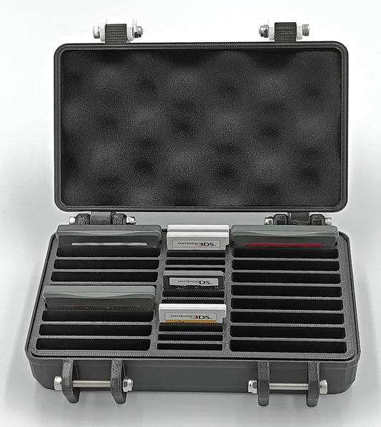 Generic Rugged Protective Carrying Case for Game Boy Advance/DS/3DS - Holds 32 Games, Black, 123mm x 171mm x 51.9mm