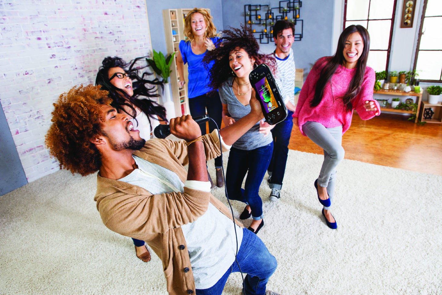 Nintendo SiNG Console - Model WUPRASWE - Gaming System for Fun and Entertainment