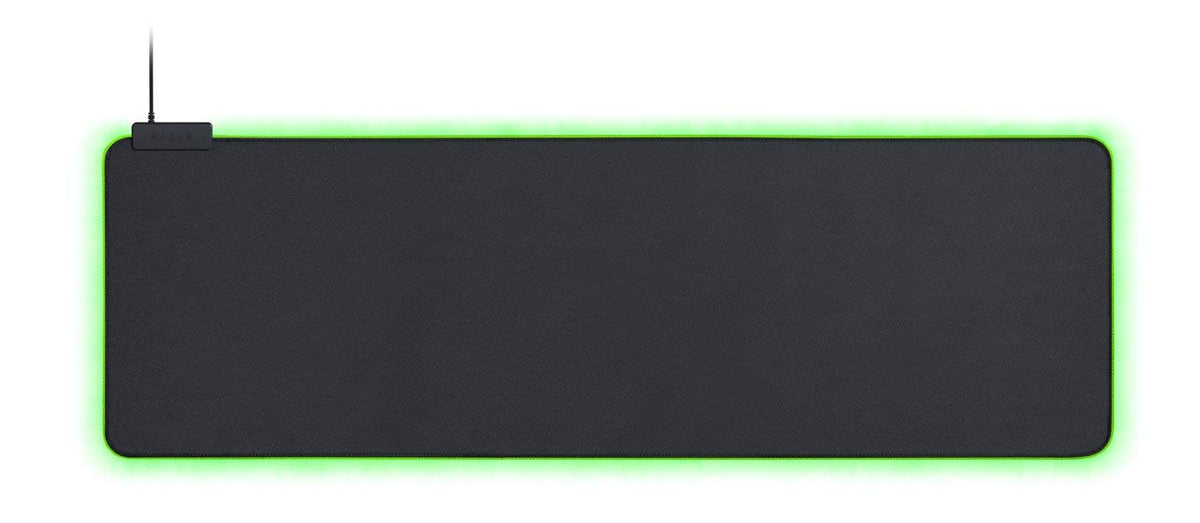 Razer Goliathus Extended Chroma: Micro-Textured Cloth Surface - Optimized for All Sensitiviy Settings and Sensors - Powered by R