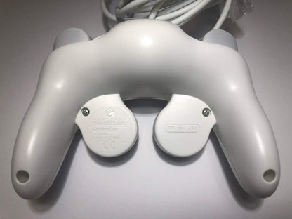 Nintendo Official White Classic Gamecube Controller - Model 4902370516456