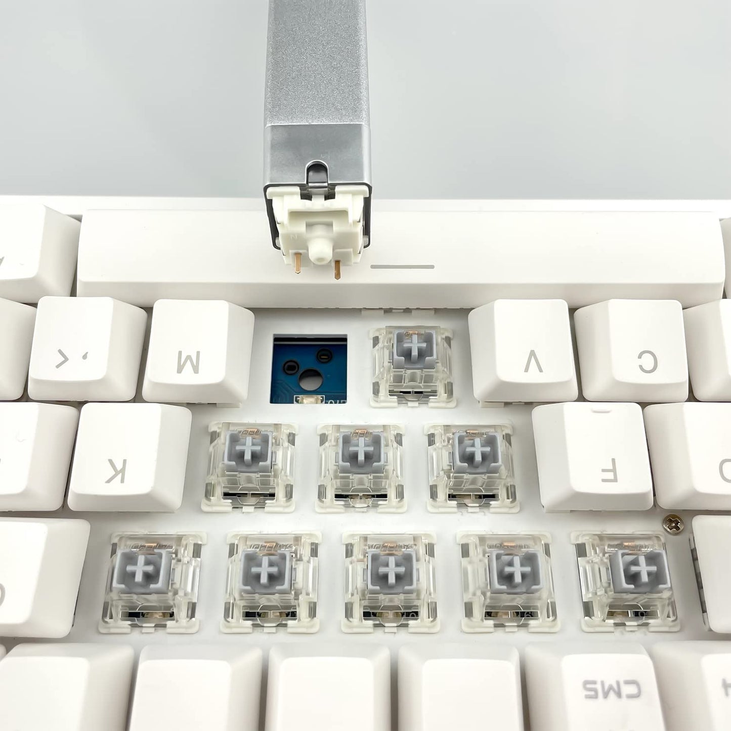 Kutethy Gateron G Silver Pro Linear Switches - Pre-Lubed 3pin RGB SMD, Dust-Proof, 72 PCS, Silver for Gaming Mechanical Keyboards