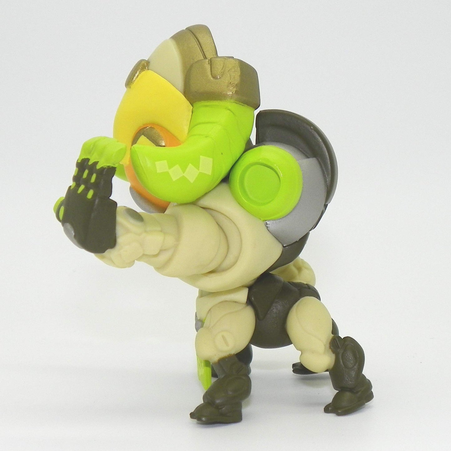 ACTIVISION Cute But Deadly Figure - Orisa (Overwatch) Medium, Clear, Model 14015
