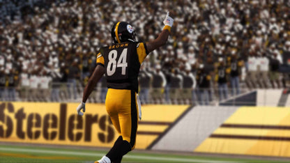 Electronic Arts Madden NFL 17 Deluxe Edition - PlayStation 4 - Model 37101