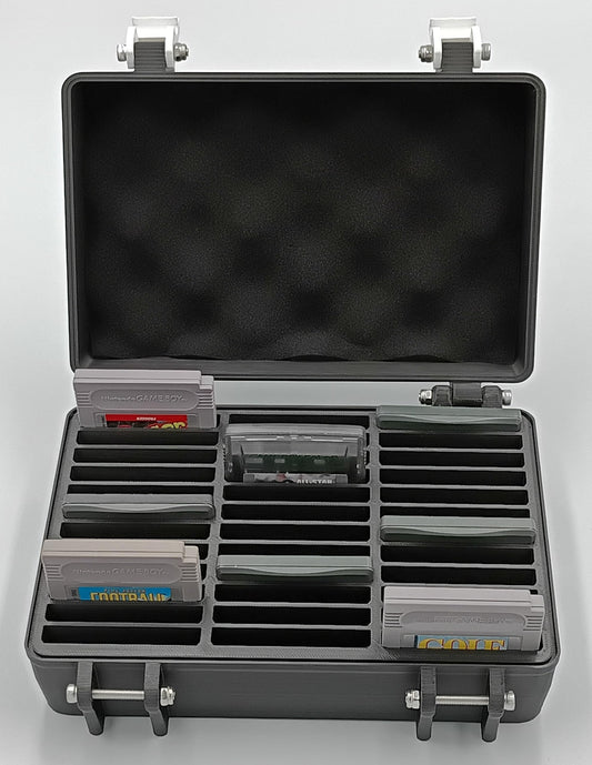 Generic Rugged Protective Carrying Case for Nintendo Game Boy Color - Holds 36 Games - Black