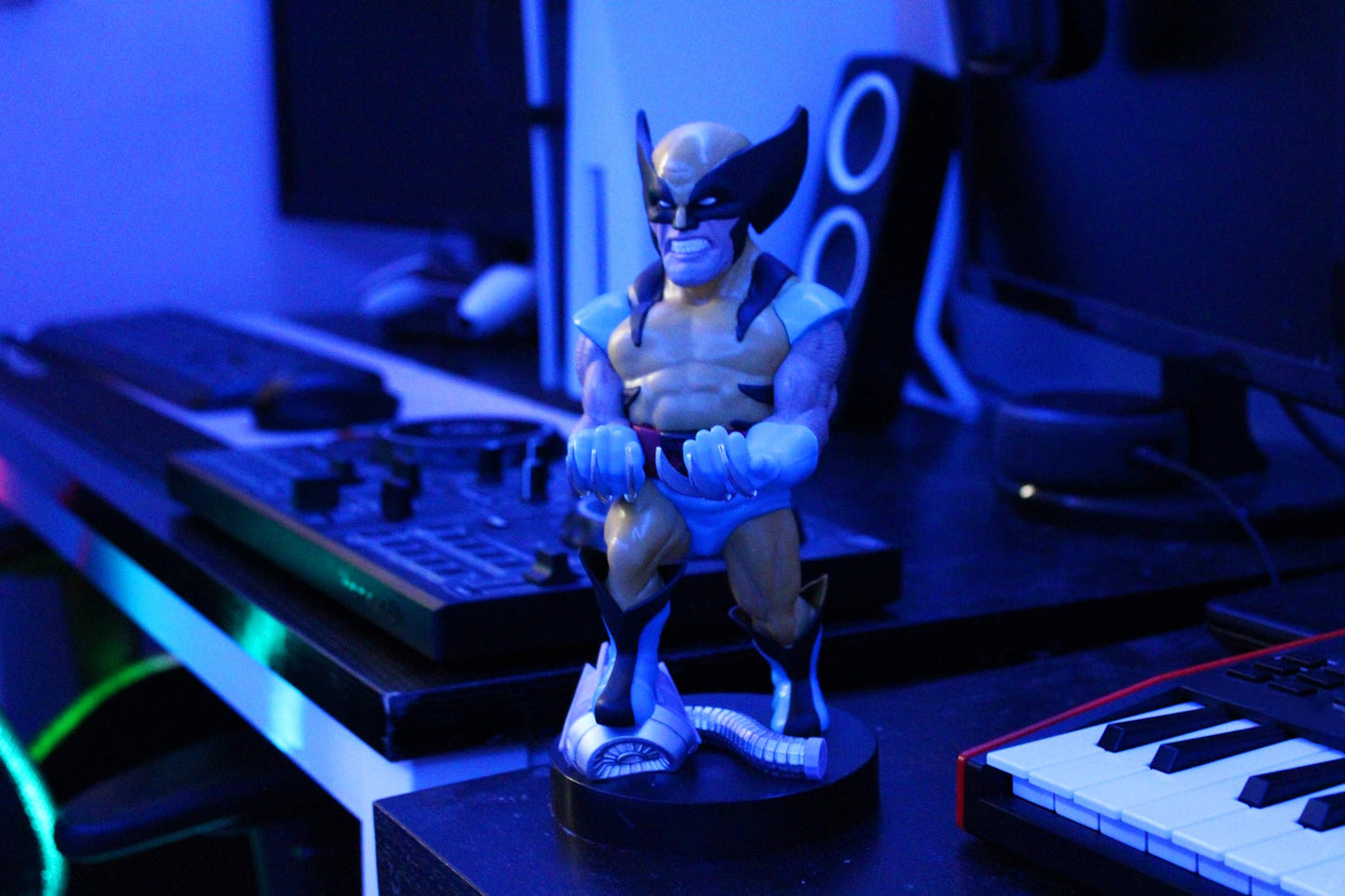 Cableguys Cable Guys - Wolverine Figure, Multicolor, Model CGCRMR300120