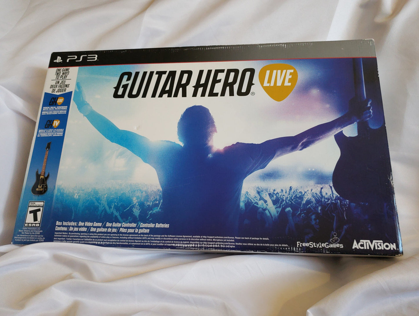 Salman Store Guitar Hero Live Bundle with Guitar for Sony PS3 - New, Model SG_B01LKLMV40