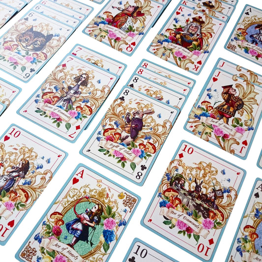 ASVP Shop Alice in Wonderland Playing Cards - Perfect for Themed Parties  Games & Decor